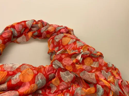 Twistet Silkechiffon med tryk 1101 - Rød/Rosa