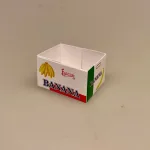 Miniature Banan kasse, Miniature Kasse med bananer, banana, banankasse, bananklase, modne bananer, frugt, frugtkasse, dukkehus, dukkehusting, dukker, dukkestørrelse, mini, miniature, miniaturer, samler, 1:12, skala, legemad, biti, ribe, køb bananer,