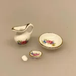etagevask i det daglige., Miniature Vatdåse med roser, porcelænsdåse, badeværelse, tilbehør, bad, gå glad i bad, bodouir, dameting, dukkehusting, dukkehustilbehør, biti, ribe