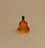 Miniature Flaske med V.S.O.P. Cognac, minibar, mini, miniature, flasker, hjemmebar, gavekort, spiritus, sangskjuler, sjov, gavekort, symbolsk, dukkehus, dukkehusting, dukkehustilbehør, sætterkasse, sættekasse, ting til, tilbehør, nisser, nissedør, nissebo, biti, ribe