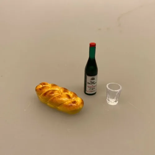 Miniature Fletbrød, brød, bagværk, franskbrød, bagekursus, bager, bageri, bagerbutik, konditori, gave, symbolsk, dukkehus, ting, tilbehør, nisser, nissebo, nissedør, nisserne, biti, ribe, sættekasse, sætterkasse, 1:12