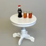 Miniature Cola Flaske, Miniature Glas med Iste eller Cola, 5129, 2 styk, sæt, cuba libre, rom og cola, coke, cola, iste, ice tea, fersken, isterninger, glas, dukkehus, skala, 1:12, ferie, drinks, sang, skjuler, symboslk, gave, gaveide, gavekort, cafe, rejse, efterløn, pension, afskedsgave, konfirmation, konfrmand, biti, ribe, nisser, nissedør, nissehus, tilbehør, ting, til, dukkehus, dukkehusting, dukkehustilbehør, mad, drikke,