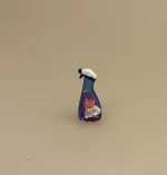 Miniature Glasspray Glass Plus, glassex, vinduesspray, glasrens, rengøring, 1:12, dukkehus, ting, tilbehør, sætterkasse, sættekasse, nissebo, nisser, sangskjuler, rengøringsjob, symbolsk, gave, ide, rengøringshjælp, biti, ribe