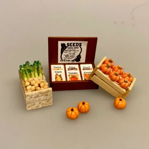 Miniature Kasse med Asparges & Champignon, Miniature Hokaido Græskar, Hokkaido, Hokaido, Halloween, pumpkin, Miniaturer , grøntsager, køkkenhave, grønt, miniature, dukkehus, ting, tilbehør, nisser, sættekasse, symbolsk gave, gavekrot, færdiguddannet, gartner, grønne fingre, have, havearbejde, planteskole, biti, ribe, 1:12