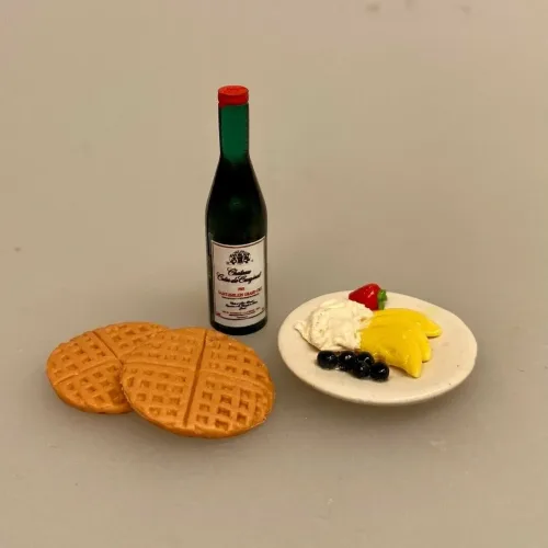 Miniature Vaffel, vaffelbager, bobble, waffel, konditor, cafe, konditori, dukkehus, dukkestue, 1:12, nisser, nissebo, nissehus, tilbehør, isvaffel, ting til, biti, ribe