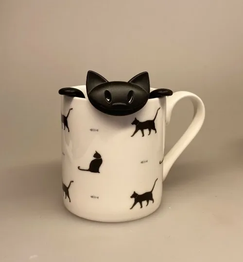 Tesi - Te si til krus - Kat Sort, ting med, kat, katte, katteting, tesi, te-si, kattesi, te, tee, tea, afternoon, tea time, gave, gaveide, eftermiddagste, løs, løsvægt, urtete, i kop, krus, tekop, tekrus, tetid, teelsker, tedrikker, køkkenting, tebrev, biti, ribe