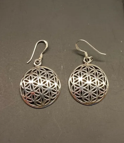 Ørehængere i sølv - Livets Blomst buet, Vikingeøreringe i sølv - Ørehængere - Livets Blomst, amulet, amuletter, livsblomsten, beskyttelse, lykke, sølv, sølvøreringe, øreringe, ørehængere, hængeøreringe, ørehængere, store, sterling sølv, 925, ægte, nikkelfri, ren sølv, massive, specielle, østen, mystik, chakra, yoga, gaveide, gave, student, fødselsdag, eksotiske, ribe, biti, 15931