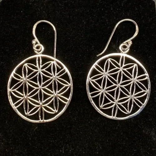Ørehængere i sølv - Livets Blomst flad, amulet, magisk, lykkeamulet, rejse, beskyttelse, skytsengel, gaveide, yoga, østen, mystik, chakra, øreringe, hængeøreringe, store, flotte, specielle, student, studentergave, fødselsdag, yogalærer, instruktør, indsigt, biti, ribe, ægte, ren sølv, sterling sølv, nikkelfri, billige