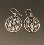 Ørehængere i sølv - Livets Blomst flad, amulet, magisk, lykkeamulet, rejse, beskyttelse, skytsengel, gaveide, yoga, østen, mystik, chakra, øreringe, hængeøreringe, store, flotte, specielle, student, studentergave, fødselsdag, yogalærer, instruktør, indsigt, biti, ribe, ægte, ren sølv, sterling sølv, nikkelfri, billige
