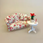 Miniature Sofa Polstret med Blomster, 23059, dukkehus, dukkehuset, dukkemøbler, dukkehusmøbler, sofa, mini, miniature, polster, polstret, sommerhus, sommerlig, fin, feminin, sød, liberty, blød, morfar, middagslur, sove til middag, middagslur, lille lur, en på øjet, sangskjuler, blomster, ny sofa, gavekort, symbolsk, gave, til, gave, gaveide, pengegave, dukkemøbler, biti, ribe,