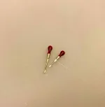 Miniature Værktøj - 2 skruetrækkere, håndværker, færdig, praktisk, fag, svendebrev, elektriker, gavekort, værktøj, snedker, tømrer, pengegave, sangskjuler, nisse, tilbehør, ting til, dukkehus, dukkehusting, dukkehustilbehør, gavekort, sangskjuler, personlig, sjov, miniaturer, sætterkasse, sættekasse, dukkehuset, 1:12, biti, ribe, nissetilbehør, nissedør, jul, værksted