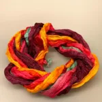 Twistet silketørklæde 1664 - Lilla/Cerise/Orange/Grå, lilla, orange, silke, ægte, ren, 100%, silketørklæde, lækkert, luksus, smart, flot, gave, gaveide, eksklusivt, elegant, sporty, håndsyet, rullede, håndrullede, kanter, sjal, stola, festligt, klare, farverigt, biti, ribe, kvalitet