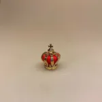 Miniature Kongekrone, krone, prinsesse, dronning, dronninge, guldkrone, adelig, hoffet, hofleverandør, konge, kattekonge, fastelavn, miniaturer, 1:12, dukkehus, sætterkasse, symbolsk, gave, sangskjuler, prins, på den hvide hest, katten af tønden, biti, ribe