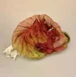 Silkechiffon twistet på tværs 1159 - Natur/sivgrøn/Blomme, 1159-174, plisseret, foldet, vifteeffekt, plisse, crash, krøllet, lille, crincle, let, fylder ikke meget, luner, lunt, pynt, som krave, varme farver, jordfarver, efterår, silketørklæde, ren silke, 100%, ægte, kvalitet, flot, elegant, feminint, sporty, casual, biti, ribe