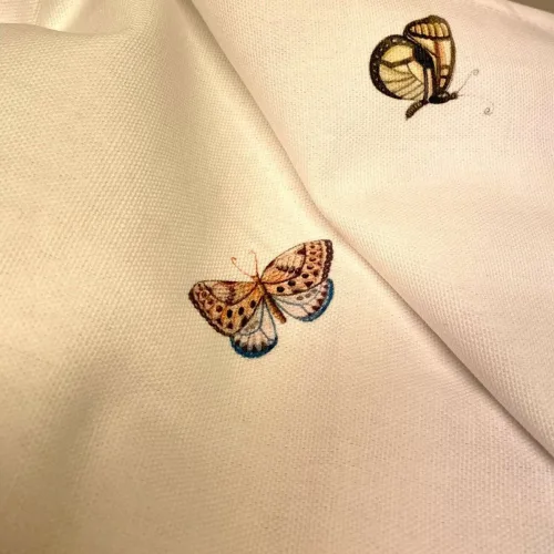 Forklæde i Bomuld med tryk - Vilde Blomster og fugle, Viskestykke Bomuld med Vilde Blomster og Fugle , Grillhandske bomuld med Blåmejse og blomster, flora, vilde blomster, grøftekantsblomster, sommerhus, feminin, feminint, Grillhandske - bomuld med tryk, køkken, køkken tekstiler, grillvante, grillhandske, grydelap, varme ting, fugle, naturens fugle, oinitolog, jeg kigger på fugle, ting med fugle, danske fugle, fugle i farver, fauna, natur, flot, biti, ribe, vadehAVET, SORT SOL,