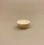 Miniature Hvid Køkkenskål porcelæn, dejfad, dejskål, bageskål, keramikskål, keramik, mini, mikro, 1:12, nisser, nissetilbehør, nisseting, dukkemad, nissedør, ting til, tilbehør dukkehus, miniaturer, sætterkasse, sættekasse, sangskjuler, julekalender, pakkekalender, jul, biti, ribe