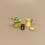 Miniature Kaffemølle Træ Gul, Miniature Kaffekande Gul, kaffe på kanden, kaffekande, kaffe, morgenkaffe, kaffepause, miniature, miniaturer, sætterkasse, ting, til, tilbehør, sættekasse, dukkehus, nissebo, nisser, nissedør, julekalender, kalender, pakkekalender, sangskjuler, but first coffee, uventede gæster, emalje, glud og marstrand, madam gul, madam blå, biti, ribe, 1:12,