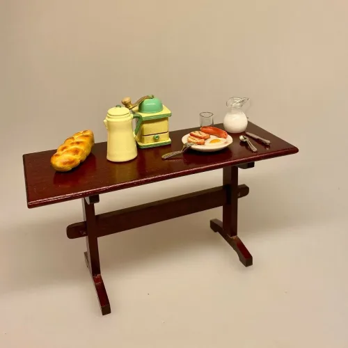 Miniature Morgenmad Spejlæg og Pølse, Miniature Morgenmad Æg Bacon og Pølse, brunch, gavekort, brunchtallerken, anretning, morgenkomplet, morgenmadsanretning, dukkehus, miniaturer, gave, symbolsk, bacon, spejlæg, biti