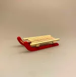 Miniature Kælk af træ Rød-Natur, kælk, trækælk, slæde, træslæde, vinter, dukkehus, tilbehør, ting, til, jul, juleting, nisser, nisserne, julegaver, juletræ, fælde, 1:12, nissedør, børn, dukkehusting, dukkehustilbehør, miniaturer, biti, ribe