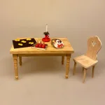 Miniature Spisebord - Natur, Miniature Køkkenstol med hjerte Natur, stol, dukkestol, dukkehus, dukkemøbler, dukkehusmøbler, miniature, 1:12, køkkenstol, symbolsk, gave, gavekort, nisser, nisse, tilbehør, ting til, dukkehuset, julepynt, opstilling, nissedør, nissehus, nissebo, birgitte frigast, biti, ribe, almue, bonde,