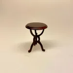 Miniature Sidebord Rundt Mahogni, lille, sidebord, lampebord, træbord, dukkehus, dukkehusmøbler, dukkehusting, dukkehustilbehør, dukkehuset, dukkestue, dukkemøbler, biti, ribe, nisser, til, tilbehør, 1:12, nissebo, nissedør