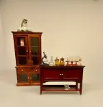 Miniature Skænk med skabe Mahogni, skænk, skab, kommode, buffet, laboratorium, forskning, kemi, fysik, kemilokale, forsøg, naturvidenskab, lærer, uddannet, færdig, symbolsk, gave, kemiingeniør, biokemu, biolog, dukkehus, dukkehusmøbler, ting til, tilbehør, nisser, dukkestue, miniaturer, miniature, små, møbler, sjov, gavekort, færdig, uddannet, bevis, biti, ribe, apoteker