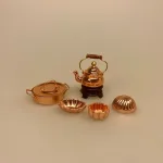 Miniature kobber Kedel med fyrfad, Miniature kobber gryde lav, kobbertøj, dukkekøkken, Miniature, kobbertøj, kobbergryder, kobber, stegepande, æbleskivepande, æbleskiver, æbleskivebagning, miniaturer, dukkehus, dukkehuset, dukkehusting, dukkehustilbehør, nisser, nisseting, nissetilbehør, nissedør, sættekasse, sætterkasse, sættekasseting, ting til sætterkassen, 1:12, biti, ribe