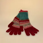 Eribé Strikkede Fingervanter Bordeaux Støvgrøn, Velvet, vinrød, mættede, dybe, farver, rubinrød, eksklusiv, smart, særlig, adel, landadel, engelsk, country side,