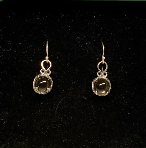 Vikingeørehængere i sølv - Gotlandsk krystal Enkel lille, krystal, kugler, glas, klar, sten, gotlandsk, øreringe, sølvøreringe, hænge, øreringe, lange, specielle, vikingesmykker, museumssmykker, ægte, sterlingsølv, biti, ribe, ansgar, sølvskat, gamle, kopi, fund,