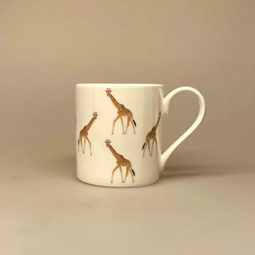 Krus - Ben Porcelæn - Giraffer, giraf, girafsprog, safari, de fem store, afrika, savannen, kaffe, te, tekop, tekrus, kaffekop, kaffekrus, gave, personligt, krus, porcelænskrus, benporcelæn, fine bone china, girafkrus, girafkop, biti, ribe, allport