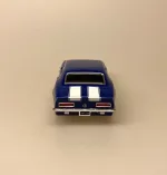 Modelbil Camaro Z - Mørkeblå, sportsvogn, racer, bil, Chevrolet, camario, modelbil, original, kopi, ægte, kvalitet, metal, flot, samler, samleobjekt, drenge, drøm, gaveide, kørekort, 30 år, 18 år, ny bil, dekorativ, biti, ribe, amerikaner, biler,