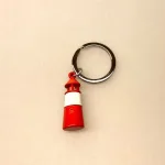 Nøglering med Fyrtårn - Rødt og hvidt, fyrtårn, leuchttrum, light house, danmark, kyster, de danske kyster, strande, blåvand, vesterhavet, lys i mørket, guide, hjælp, symbolik, symbolsk, gave, nøglering, sølv, gaveide, klippe, biti, ribe, phillippi, vartegn, på kanten, venskab,