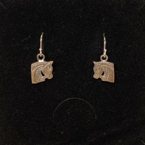 Ørehængere i sølv - Hestehoveder, heste, sleipner, folkevandringstiden, svensk, gammelt, fund, museumssmykke, øreringe, sølv, sterling sølv, rytter, krigshest, troja, trojansk, hesteøreringe, sølvøreringe, kopi, oriiginal, ægte, biti, ribesösdala