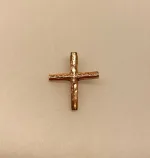 Vedhæng i bronze - Kors Enkelt Rustikt, jelling, jellingkorset, harald blåtand, gorm den gamle, thyra, fund, original, kristnede, danerne, vikinge, kors, museumssmykker, bronze, kobber, gave, biti, ribe