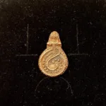 Vikingevedhæng i bronze - Slange Spiral lille, gørding, slangen fra, dansk, fund, vikingesmykker, evighed, spiral, original, ægte, danefæ, udgravninger, slange, hamskifte, forandringer, ny start, smykke, vikinger, biti, ribe