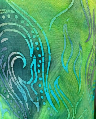 Batik T-shirt 3/4 Ærme Jersey - Bino Grøn, halvlange ærmer, blød, batikfarvet, grønne toner, grøn, smart, speciel, unik, særlig, kvalitet, timeglas, figursyet, natur, økologisk, åndbar, viskose, rayon, biti, ribe, diva