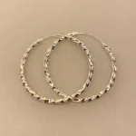 runde, øreringe, ringe, ægte, sølv, nikkelfri, billige, flotte, kraftige, kvalitet, chunky, hoops, loops, hups, snoede, gave, gaveide, konfirmation, konfirmationsgave, smarte, moderne, cool, fine, flotte, biti, ribe, stine a, jane kønig, enamel, maanesten, danske, brands, mærker, smykker, sølv,, Creoler i sølv Ø 35 mm Hoops snoede lyse, store,, Creoler i sølv Ø 40 mm Hoops snoede lyse,