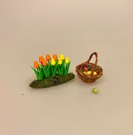 Miniature Bed med Tulipaner gul orange, Miniature Kurv Lille Rund Brun, mini, kurv, påske, påskepynt, 1:12, miniaturer, miniature, dukkehuset, sætterkassen, sættekasse, sangskjuler, ting til, dukkehusting, dukkehustilbehør, tilbehør, nisser, nissebo, miniting, påske i, personlig, symbolsk, gave, påskeharen, påsken 2022, sjov, dekoration, biti, ribe, æggekurv, påskeæg, æggejagt,