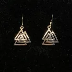 Ørehængere i sølv - Valknut Åben, magisk, tegn, symbol, trekanter, fletværk, vikingesmykker, museumssmykker, kopi, fund, ægte, original, vikingeøreringe, sølv, smykker, nordiske, guder, mytologi, amuletter, lykke, specielle, kvalitet, særlige, flotte,