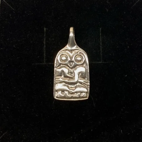 Vedhæng i Sølv - Elskende Par, kærlighed, jernalder, dansk, fund, danske, gamle, motiv, amulet, museumssmykker, sølv, ægte, kopi, original, biti, ribe, freja, kæreste, bryllup, forlovelse,
