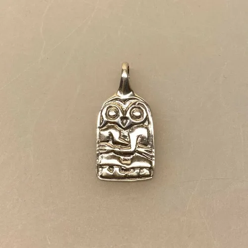 Vedhæng i Sølv - Elskende Par, kærlighed, jernalder, dansk, fund, danske, gamle, motiv, amulet, museumssmykker, sølv, ægte, kopi, original, biti, ribe, freja, kæreste, bryllup, forlovelse,