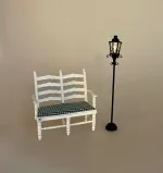 Miniature Gadelygte Sort, lygtepæl, gadelys, lygte, ribe, old school, gammeldags, stemning, løven, heksen, garderobeskabet, aslan, nisser, nisse, dukkehus, ting, tilbehør, sjov, sangskjuler, kan lyse, lamper, udendørslys, udendørslamper, gaveide, biti, 1:12, miniaturer
