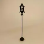 Miniature Gadelygte Sort, lygtepæl, gadelys, lygte, ribe, old school, gammeldags, stemning, løven, heksen, garderobeskabet, aslan, nisser, nisse, dukkehus, ting, tilbehør, sjov, sangskjuler, kan lyse, lamper, udendørslys, udendørslamper, gaveide, biti, 1:12, miniaturer