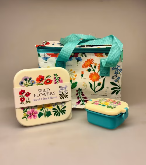 Madkasse sæt/3 bokse - Vilde Blomster, Frokost Pose - Termopose med Vilde Blomster, wild flowers, rex, london, 29242, vilde, blomstereng, bio, biodiversitet, grøftekant, insekter, madpakke, skovtur, skole, børnehave, vuggestue, frugt, pose, køletaske, køler, picnic, picknick, ud i det blå, på tur, medbragt, mad, frokost, pause, job, arbejde, back to school, biti, ribe, sød, fin, praktisk,