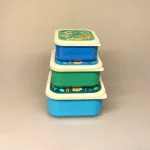 Madkasse sæt/3 bokse - Blomster og Feer, sommerfugle, alfer, alf, haven, vilde blomster, blomstereng, snack, snackboks, frokost, frugt, pause, frokostpause, mellemmåltid, gnavegrønt, skole, vuggestue, børnehave, arbejde, job, madpakke, madkasse, udflugt, på tur, skovtur, sødt, bio, insekter, natur, biti, ribe