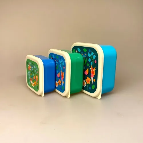 Madkasse sæt/3 bokse - Blomster og Feer, sommerfugle, alfer, alf, haven, vilde blomster, blomstereng, snack, snackboks, frokost, frugt, pause, frokostpause, mellemmåltid, gnavegrønt, skole, vuggestue, børnehave, arbejde, job, madpakke, madkasse, udflugt, på tur, skovtur, sødt, bio, insekter, natur, biti, ribe