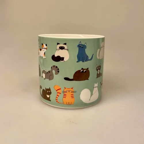 Krus Porcelæn - Katte Grøn, kattekop, kattekrus, te, kaffe, kaffekop, kaffekrus, tekop, tekrus, ting med, katte, misser, kattejeer, katteelsker, gule, grå, sort, stribet, stribede, killing, kære, speciel, gave, gaveide, tedrikker, tesi, smart, engelsk, afternoon, tea, biti, ribe