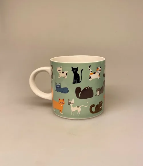 Krus Porcelæn - Katte Grøn, kattekop, kattekrus, te, kaffe, kaffekop, kaffekrus, tekop, tekrus, ting med, katte, misser, kattejeer, katteelsker, gule, grå, sort, stribet, stribede, killing, kære, speciel, gave, gaveide, tedrikker, tesi, smart, engelsk, afternoon, tea, biti, ribe