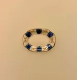 Miniature Aflangt Fad Porcelæn, fad, vægpynt, vægtallerken, platte, frokost, frokosttallerken, service, til, dukkehus, 1:12, porcelæn, tallerken, middagstallerken, nisser, dukkehusting, dukkehustilbehør, nissedør, nissehus, miniaturer, mini, cafe, restaurant, symbolsk, gave, gavekort, pengegave, oplevelser, gourmet, gourmand, livsnyder, sangskjuler, kok, tjener, biti, ribe