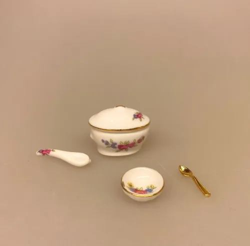 Miniature Serverings Bestik Porcelæn Blomst, smørekniv, ske, opøser, palet, paletkniv, pallet, spatel, servering, miniature, miniaturer, 1:12, dukkehus, tilbehør, ting, biti, ribe